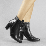 Bota Feminina Modelo Cano Curto Couro Legítimo Preto
