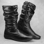 Bota Feminina Rasteira Couro Legítimo Com Detalhes Em Rugas