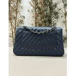Bolsa Kiara Média Chevron Couro Azul Marinho Grafite
