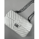 Bolsa Kiara Média Chevron Offwhite com Ferragens Grafite