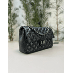 Bolsa Kiara Média Couro Preto com Ferragens Grafite