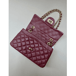 Bolsa Kiara Média Couro Cabernet com ferragens Douradas