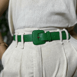 Cinto de Couro Andria Verde Bandeira com Fivela Encapada Quadrada