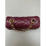 Bolsa Kiara Pequena Couro Cor Cabernet com Ferragens Douradas