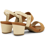 SANDALIA USAFLEX VANILLA E CAMEL COURO 