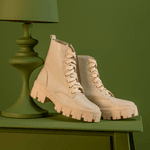 Coturno Molly Feminino Off White com Atacador