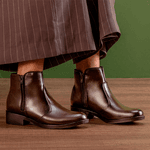 Bota Molly Feminina Melissa com Ziper Lateral Café