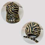 Boné Zebra Bege C/ Pedras na Aba