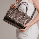 Bolsa Baú em Couro Croco Grafite Eduarda