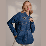 Camisa Jeans com Broches de Borboletas