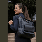 Mochila em Couro Preto para Notebook Andrea