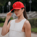 Boné Vermelho com Bordado Vermelho