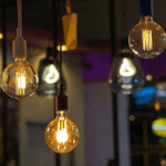 LÂMPADA LED FILAM. GLOBO G125 4W BC QUENTE 2200K E27 BIV