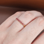Anel Feminino Aparador em Ouro 18k com Rubis