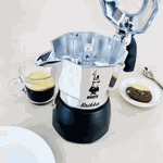 Cafeteira Brikka Bialetti 4 Xicaras 200 ml