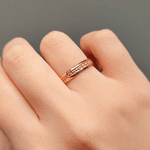 Par de Alianças de Bodas em Ouro 18K - Central Trabalhada com Ouro Rose 4mm