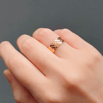 Par de Alianças em Ouro 18K - Trabalhadas 6mm