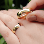 Par de Alianças Love Air em Ouro 18K - 5,0 mm