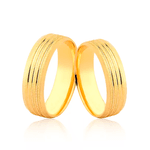 Par de Alianças Chanfradas e Diamantadas em Ouro 18K