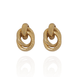 Brinco Dois Elos Texturizados Banho de Ouro 18K