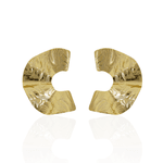 Brinco Meia Lua Ondulada Banho de Ouro 18K