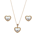 Conjunto Brinco e Colar de Pérolas em formato de Coração Semijoia Banho de Ouro 18K 