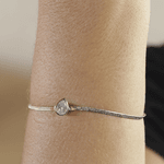 Pulseira Lacraia com Gota de Zircônia Banho de Ródio