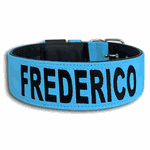 COLEIRA PERSONALIZADA 5cm azul bebê/preto com nome em preto