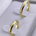 Par de Alianças em ouro 18K