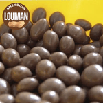 Amendoim Chocolate Confeitado Crocante Louman com deliciosa casquinha de açúcar e chocolate 400g