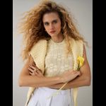 Regata trico com Flores Biamar Manteiga