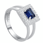 Anel Quadrado com Zircônia Colorida Carrê e Zircônias Cravejadas em Prata 925