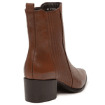 BOTA ESSENZA EM COURO ASTRID