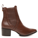 BOTA EM COURO CABRA MARROM