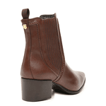 BOTA EM COURO CABRA MARROM