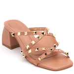 TAMANCO BOHO EM COURO CARAMELO