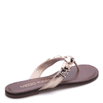 SANDÁLIA RASTEIRA COURO METALIZADO OURO