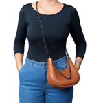 Bolsa Meia-Lua com Corrente Dupla – Inspiração Blogueira 