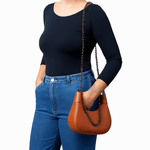 Bolsa Meia-Lua com Corrente Dupla – Inspiração Blogueira 