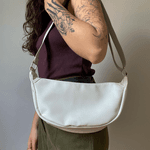 Bolsa Meia Lua Gorgurão – estilo e conforto em uma só peça 