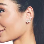 Brinco Ear Cuff Baguetes Cravejadas Banho Ouro com Zircônias