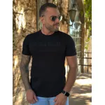 Camiseta Aramis Preto 