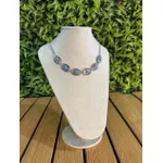 Choker Feminina Cor Prata Detalhe Esmaltado com Regulagem 