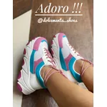 Tenis chunky branco com rosa e azul