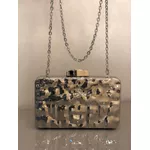 CLUTCH MARTELADA PRATEADA