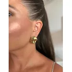 BRINCO CHAPA REDONDA ORGÂNICA BANHADO A OURO