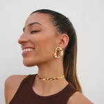 Brinco Oval Vazado Orgânico Folheado em Ouro 18k