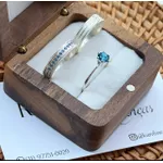 Alianças sthefany com 4 mm fosca diamantada com solitario simples
