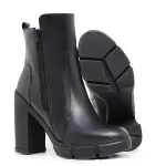 Bota Salto Grosso Cano Curto Preta 16010