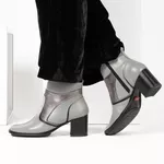 Bota Feminina New Pietra Salto Alto em Couro Cinza J.gean 